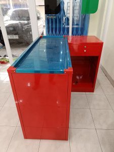 Meja Kasir Supermarket